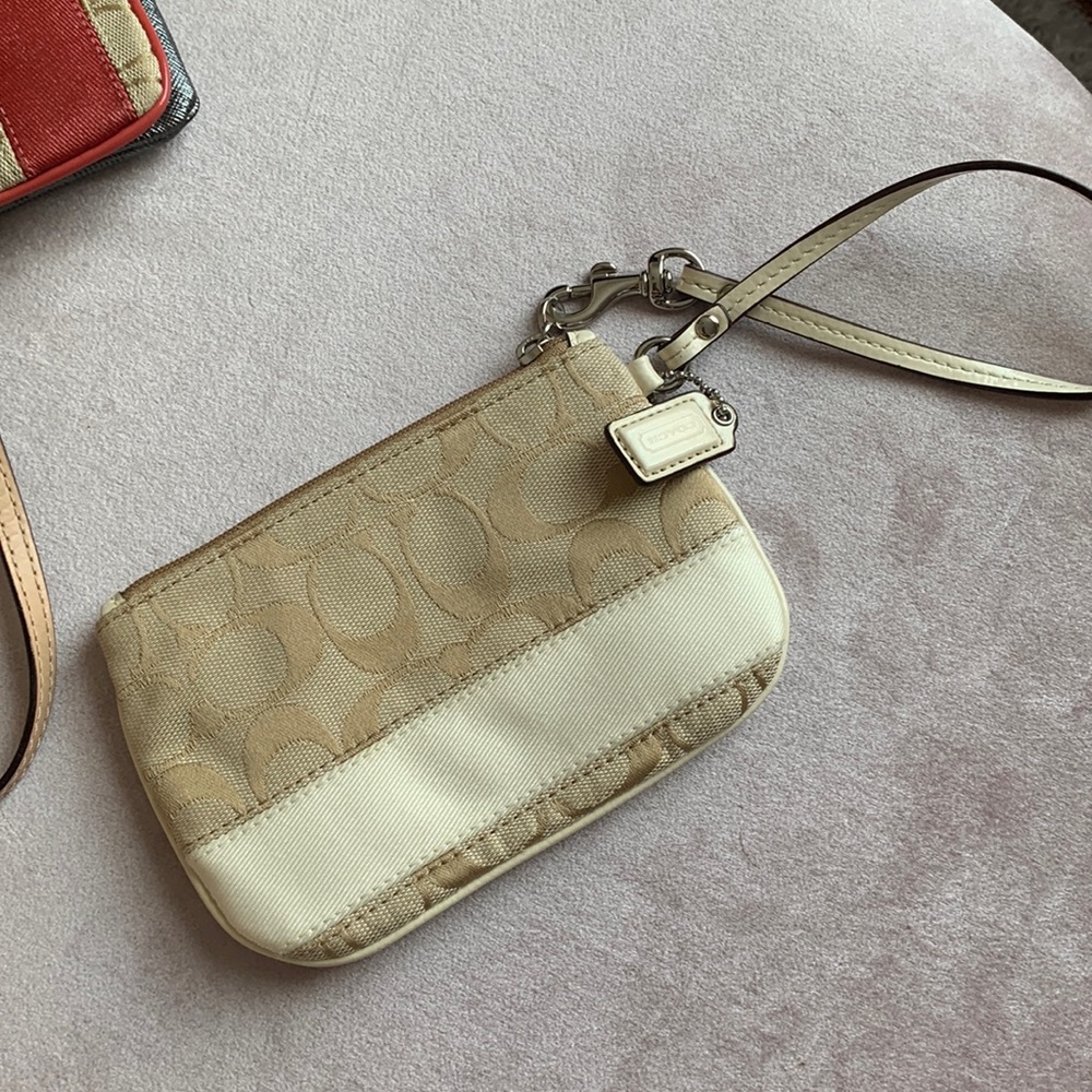 Coach wristlet